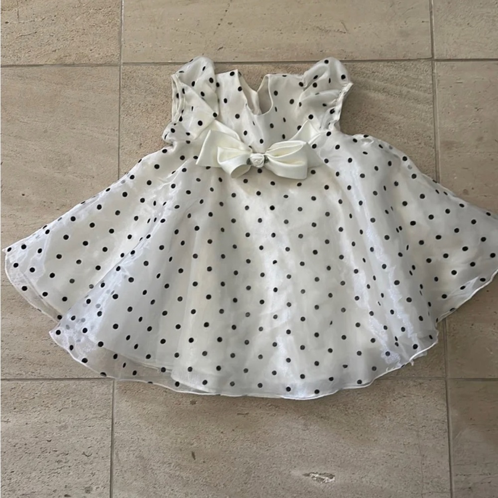 Bonnie Baby white with black polka dots 12 months